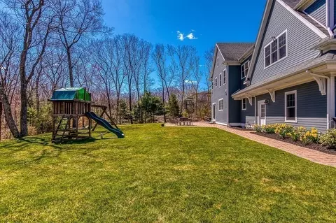 123 Schoolmaster Ln, Dedham, MA 02026 photo 5