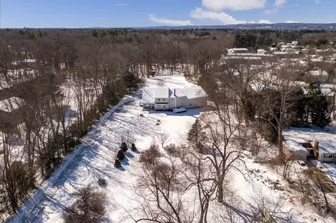 281 East St, South Hadley, MA 01075