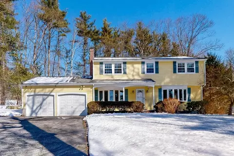 52 Indian Hill Rd, Medfield, MA 02052