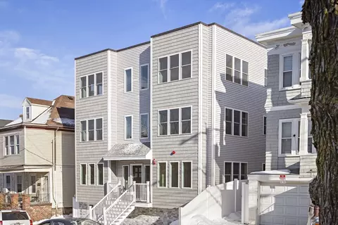 21 Thornton St #1, Revere, MA 02151