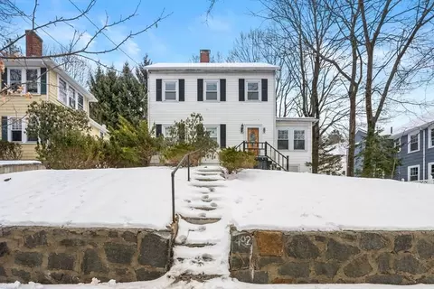 492 Lowell Ave, Newton, MA 02460