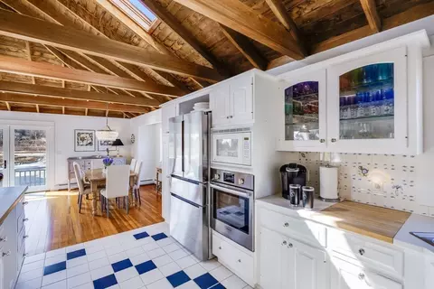 818 S Main St, Barnstable, MA 02632 photo 16