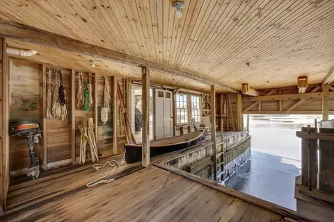 818 S Main St, Barnstable, MA 02632 photo 33