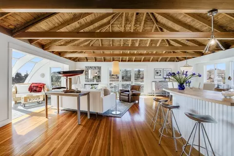 818 S Main St, Barnstable, MA 02632 photo 7