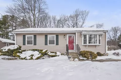 35 Bumble Bee Cir, Shrewsbury, MA 01545