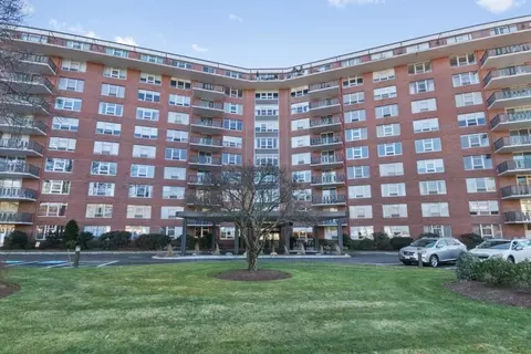 280 Boylston St #1001, Newton, MA 02459