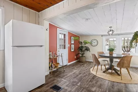 Dining - 1 Bellevue Ter, Maynard, MA 01754 photo 1 of 4