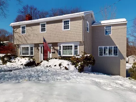 6 Rainbow Ave, Chelmsford, MA 01824