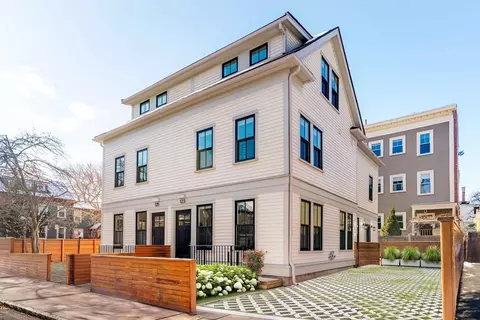 123 Pearl St #123, Cambridge, MA 02139