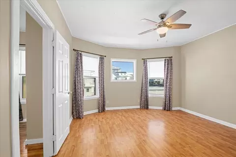 31 S Stowell St, Worcester, MA 01604 photo 10