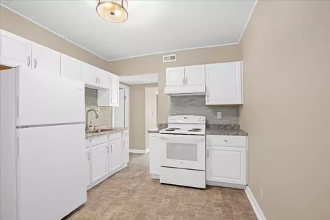 31 S Stowell St, Worcester, MA 01604 photo 15