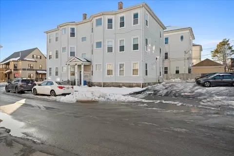 31 S Stowell St, Worcester, MA 01604 photo 3