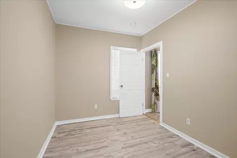 31 S Stowell St, Worcester, MA 01604 photo 20
