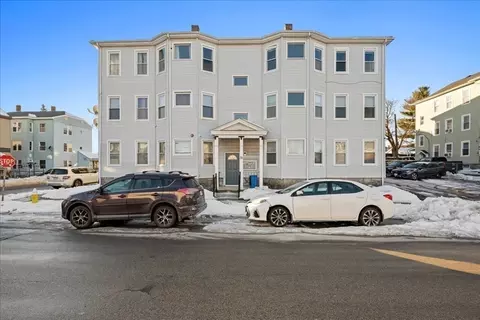 31 S Stowell St, Worcester, MA 01604 photo 2