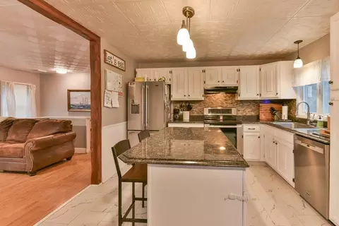 120 Lakeside Ave, Webster, MA 01570 photo 14