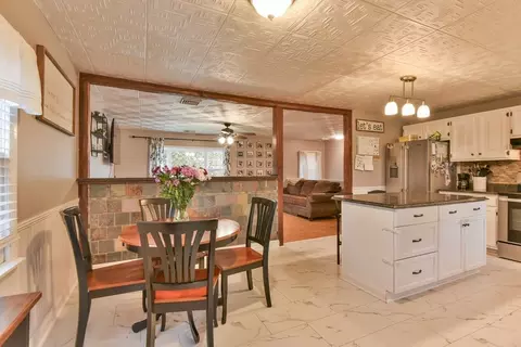 120 Lakeside Ave, Webster, MA 01570 photo 15