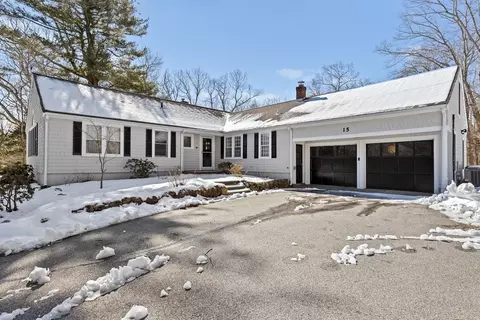15 Indian Trl, Scituate, MA 02066