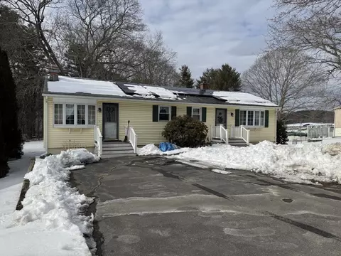 113 Meadow Rd, Spencer, MA 01562