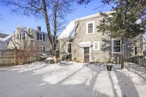 Exterior - 5 Prudential Rd, Worcester, MA 01606 photo 4 of 11