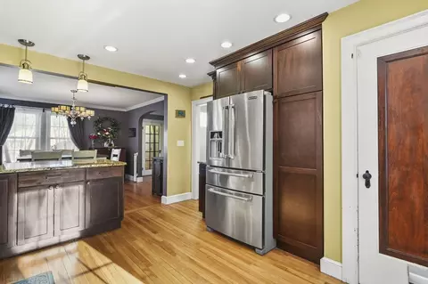 Kitchen - 5 Prudential Rd, Worcester, MA 01606 photo 3 of 4