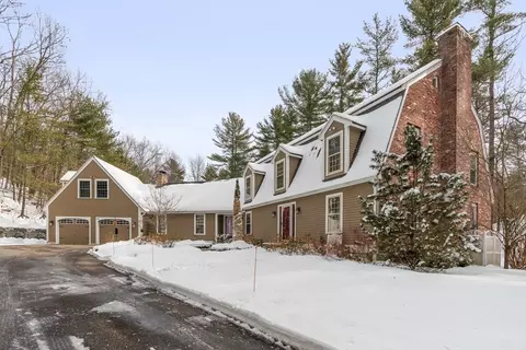 498 Old Dunstable Rd, Groton, MA 01450