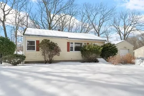 18 Laurelton Dr, Ashland, MA 01721