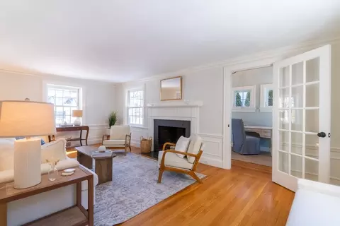 52 Whittier Rd, Needham, MA 02492 photo 2