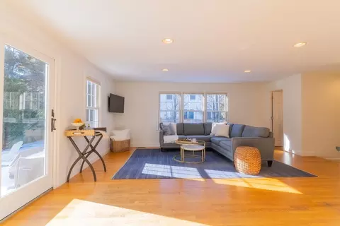 52 Whittier Rd, Needham, MA 02492 photo 10