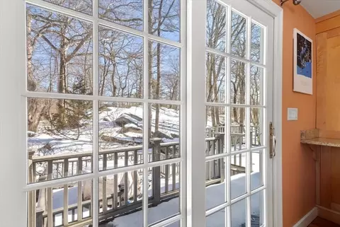 6 Blackberry Ln, Hingham, MA 02043 photo 10
