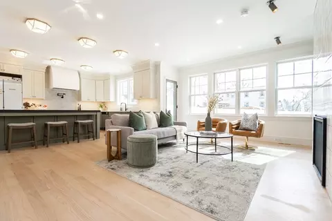15 High St, Needham, MA 02494 photo 4