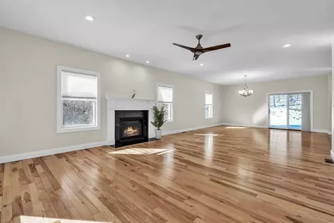 74 E Leverett Rd, Amherst, MA 01002 photo 8