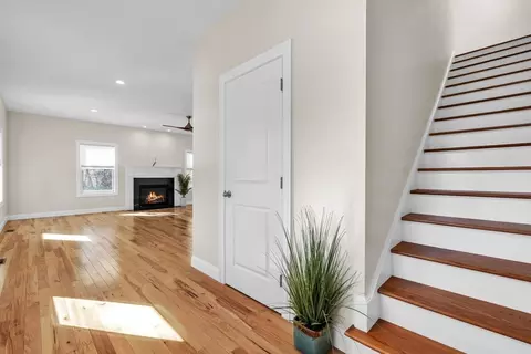 74 E Leverett Rd, Amherst, MA 01002 photo 20
