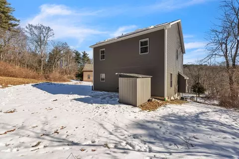 74 E Leverett Rd, Amherst, MA 01002 photo 5