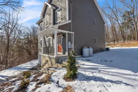 74 E Leverett Rd, Amherst, MA 01002 photo 7