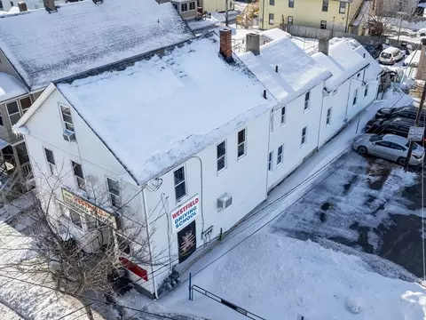 57 Meadow St, Westfield, MA 01085