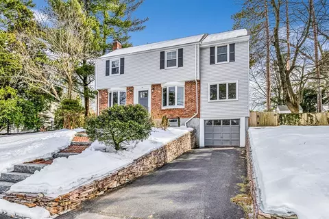 4 Retrop Rd, Natick, MA 01760
