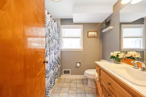 398 High Rock St, Needham, MA 02492 photo 11