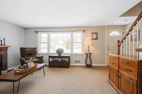 398 High Rock St, Needham, MA 02492 photo 12