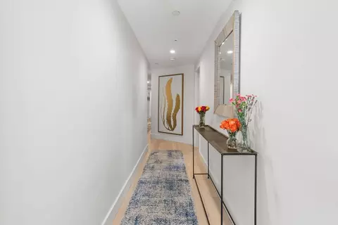 Entry Way - 586 E 3rd St #1, Boston, MA 02127 photo 2 of 3