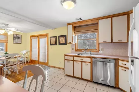 7 Belfast Rd, Peabody, MA 01960 photo 17