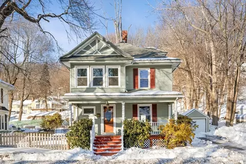 166 Groveland St, Haverhill, MA 01830