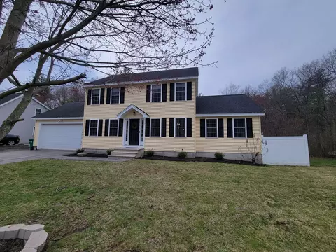 31 Bufton Farm Rd, Clinton, MA 01510