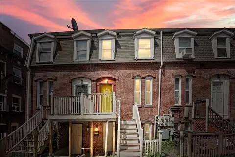 2 Presby Pl, Roxbury, MA 02119