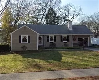 79 Hunnewell St, Needham, MA 02494