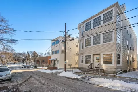 19-21 Ralph Piteri Ter, Watertown, MA 02472