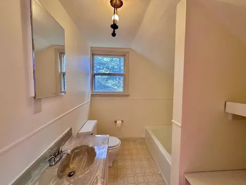40 Sandwich Rd, Wareham, MA 02571 photo 18