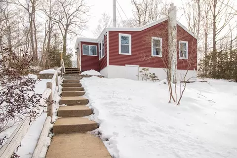 30 Lake Ave, Spencer, MA 01562