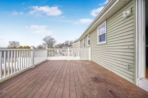 50 Berlin St, Fall River, MA 02720 photo 38