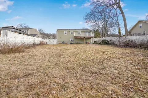 50 Berlin St, Fall River, MA 02720 photo 41