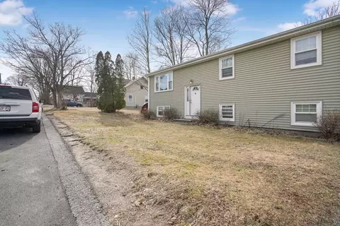 50 Berlin St, Fall River, MA 02720